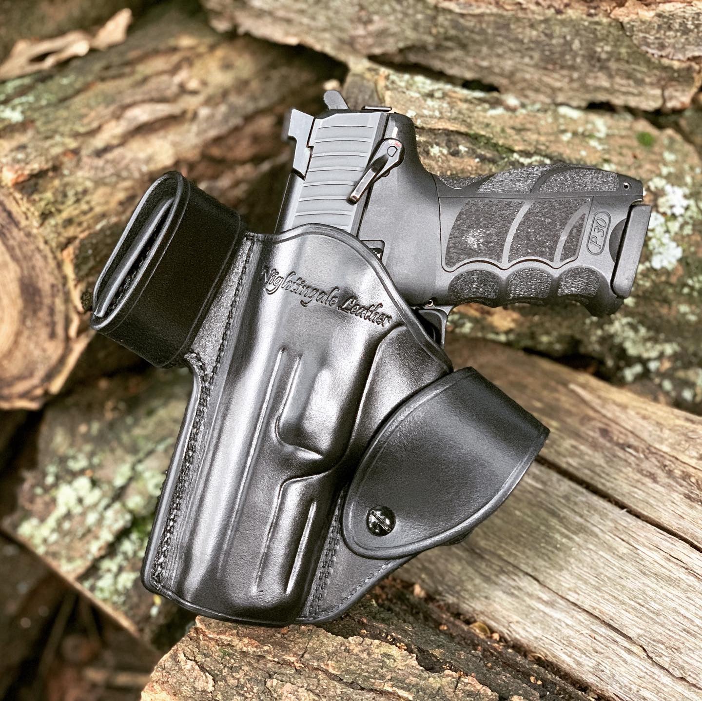 Griffon V OWB: Outside the Waistband Holster