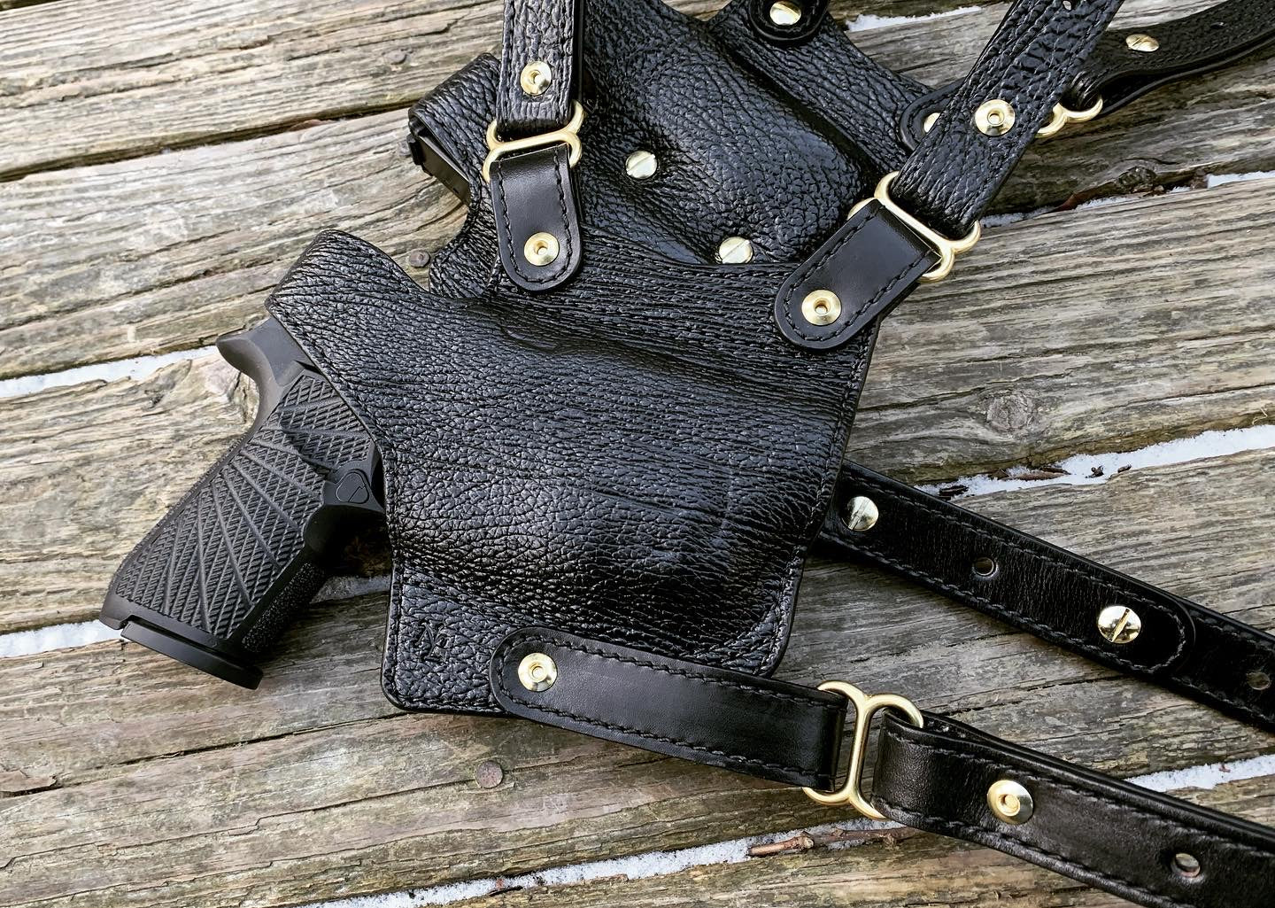 Sandpiper SH Shoulder Holster: Holster Only