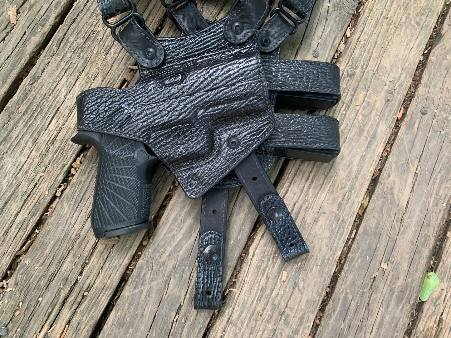 Sandpiper SH Shoulder Holster : Side Tie Down & Rear Sway Strap