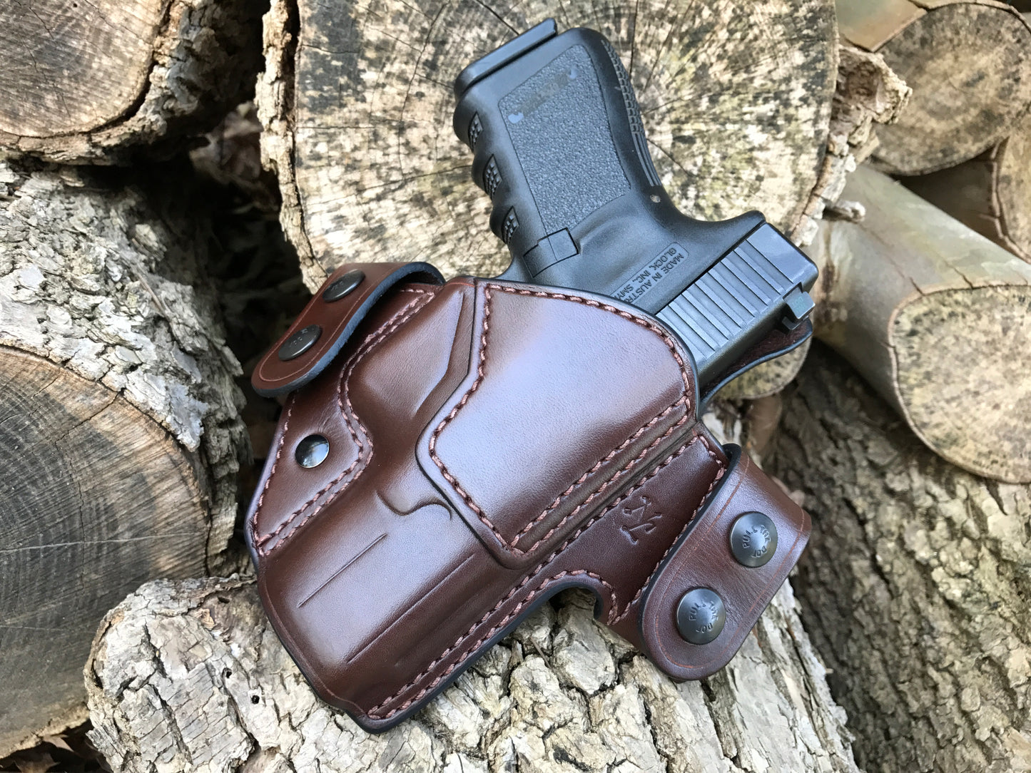 Griffon V OWB: Outside the Waistband Holster