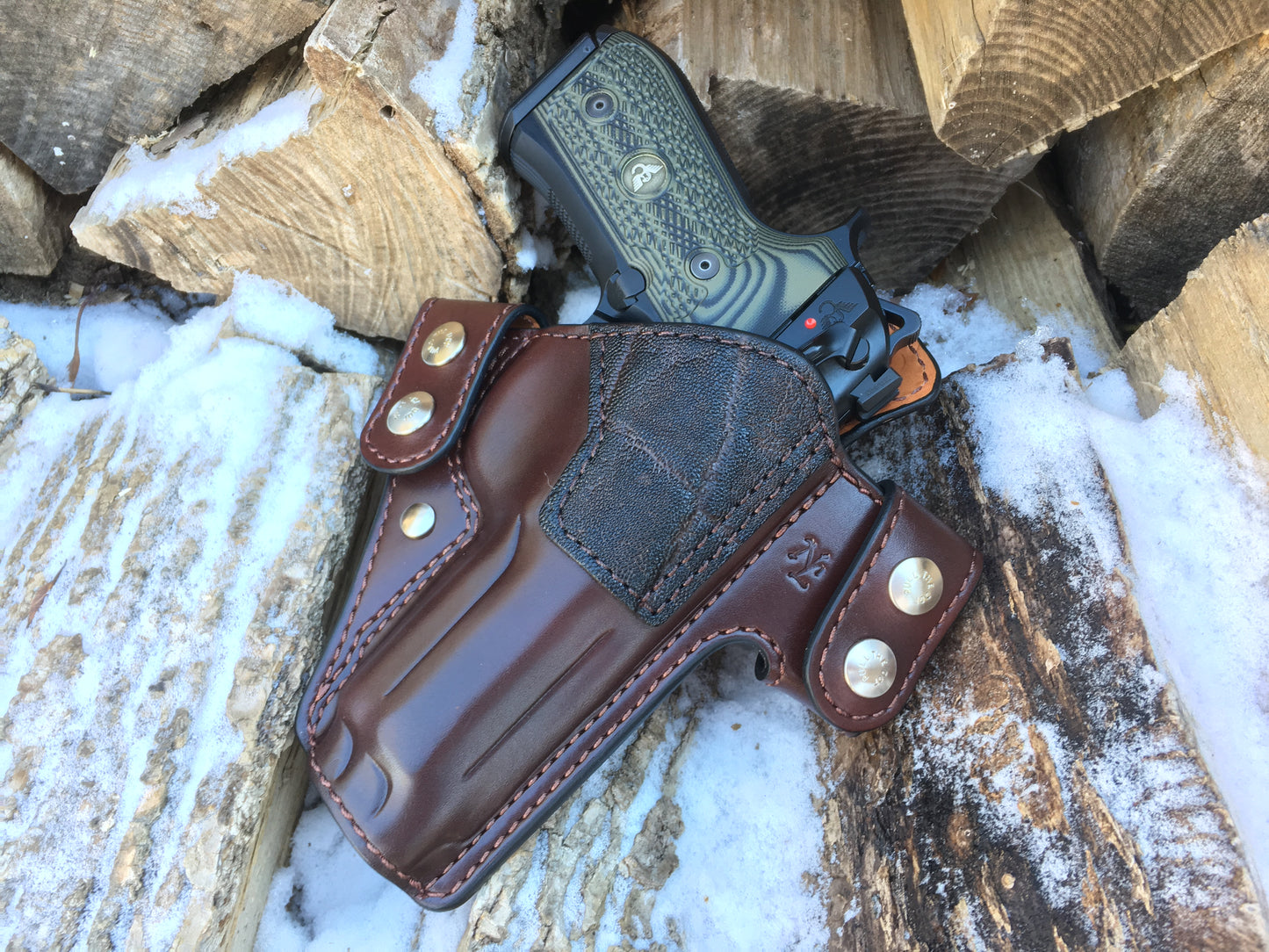 Griffon V OWB: Outside the Waistband Holster