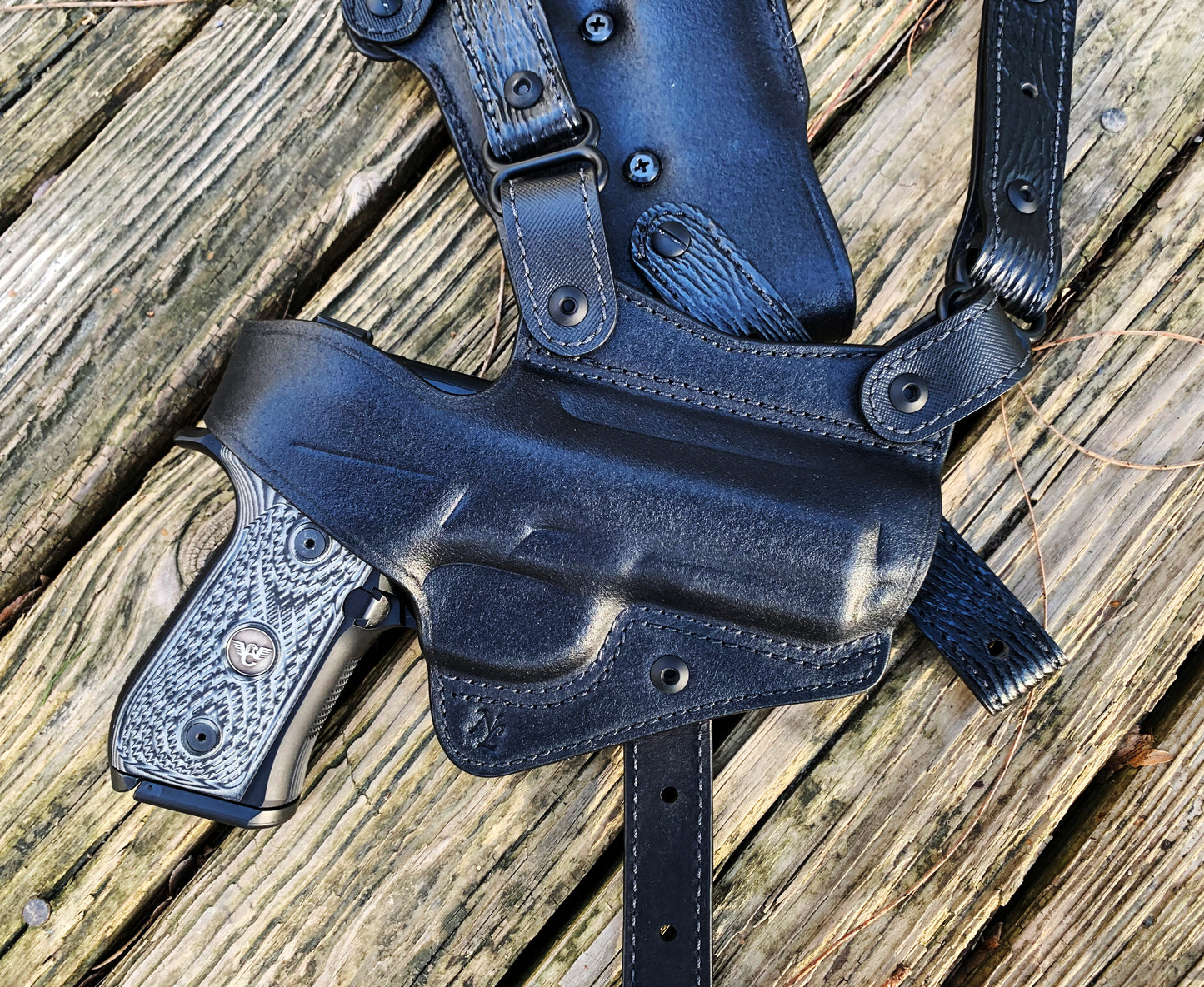 Sandpiper SH Shoulder Holster: Holster Only