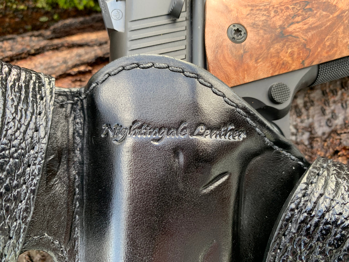 Griffon V OWB: Outside the Waistband Holster