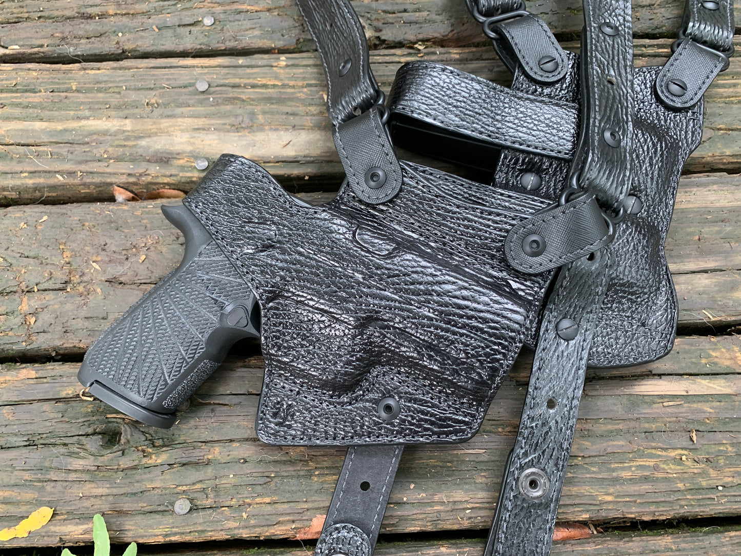 Sandpiper SH Shoulder Holster: Holster Only