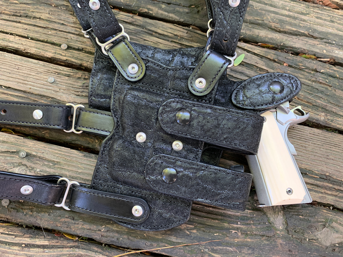 Sandpiper SH Shoulder Holster: Horizontal Magazine Pouch ONLY