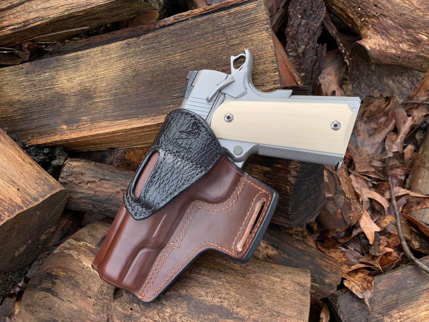 Harrier OWB: Outside the Waistband Holster