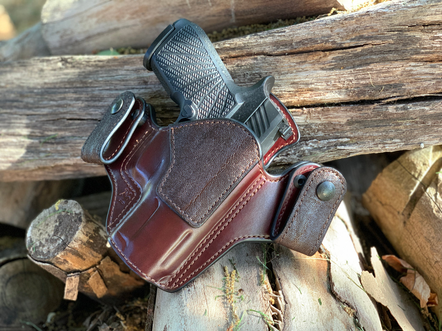 Peregrine IWB: Inside the Waistband Holster