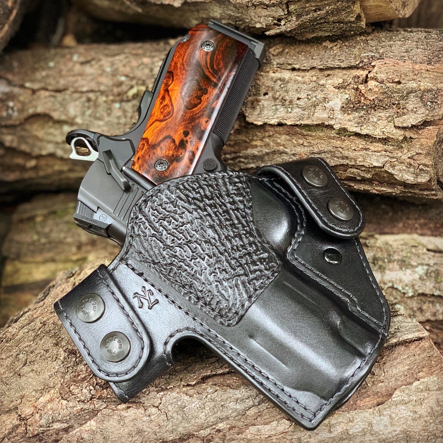 Griffon V OWB: Outside the Waistband Holster