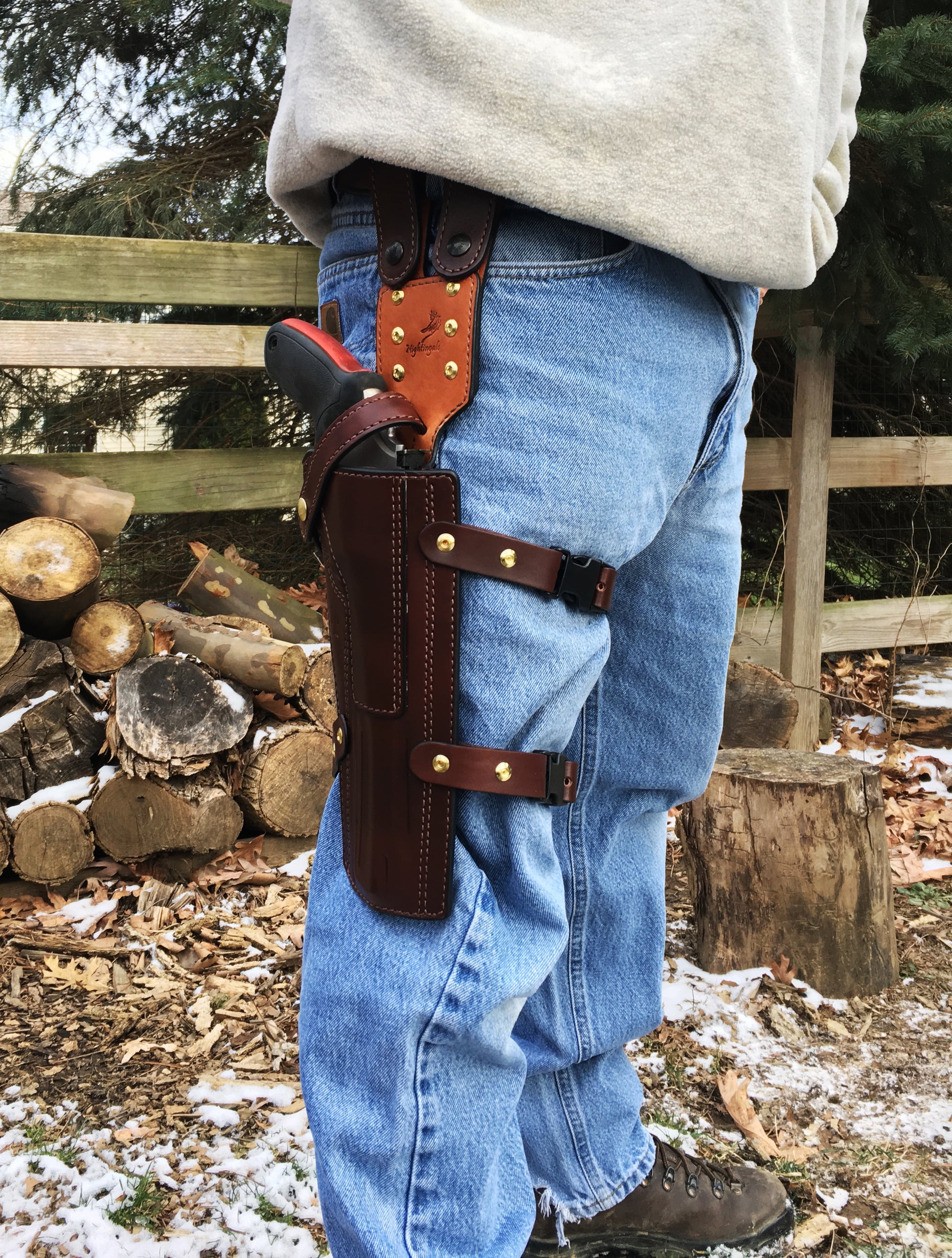 Shrike Drop Leg Holster Nightingale Leather Co. Shrike Drop Leg Holster Nightingale Leather Co.